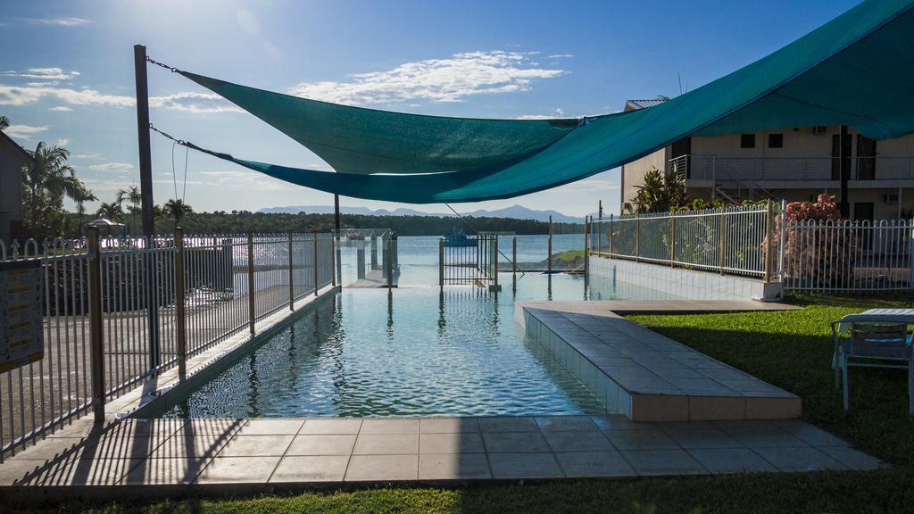 Lucinda Hinchinbrook Marine Cove Resort מראה חיצוני תמונה