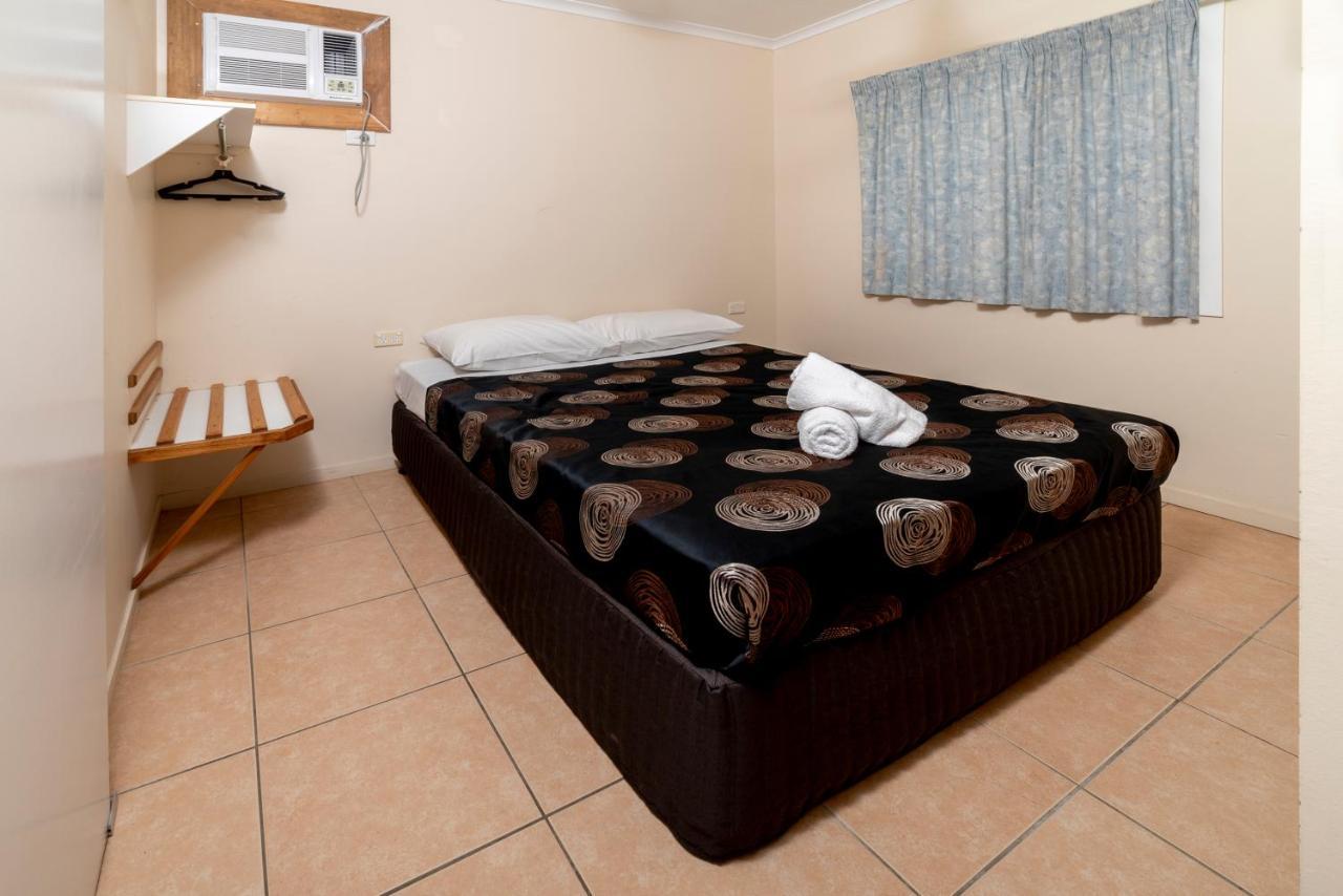 Lucinda Hinchinbrook Marine Cove Resort מראה חיצוני תמונה